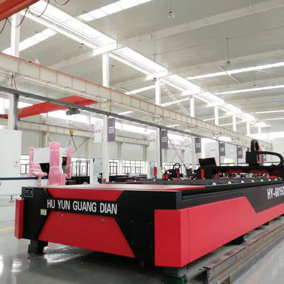 ماشین برش لیزری Cnc فولاد ضد زنگ Dst-4 ورق فلزی فیبر تک میز 6015