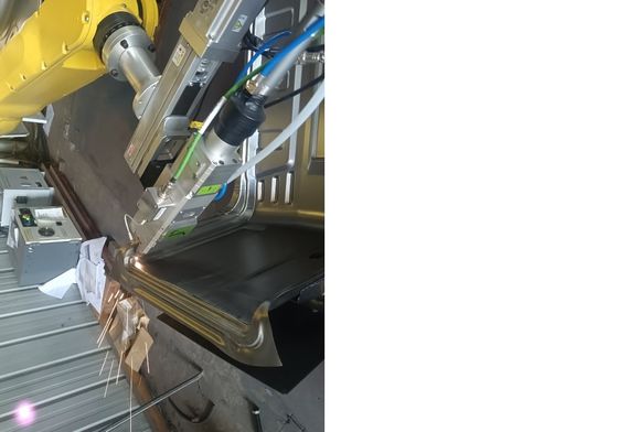 CNC بله 3D لیزر رباتیک جوش ماشین برای هوشمند پیچیده فلز ماشین برش